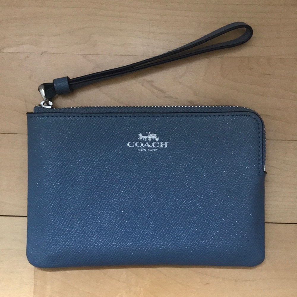 Coach wristlet!!
